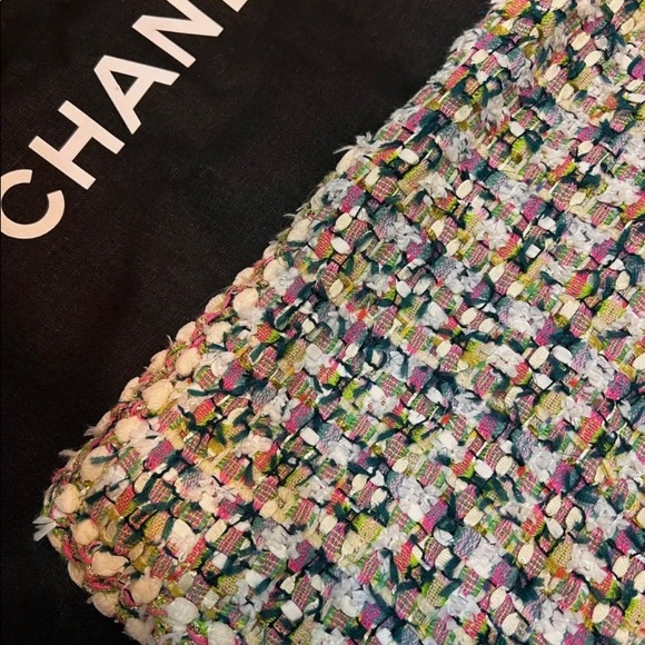 Chanel Jacket - Picture 7 of 7